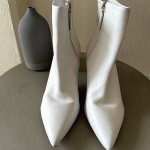 Schutz Mikki Mid Leather Bootie (size 9)